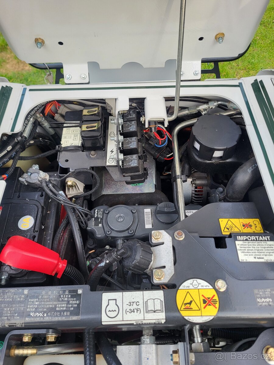 Bobcat E10z - 4