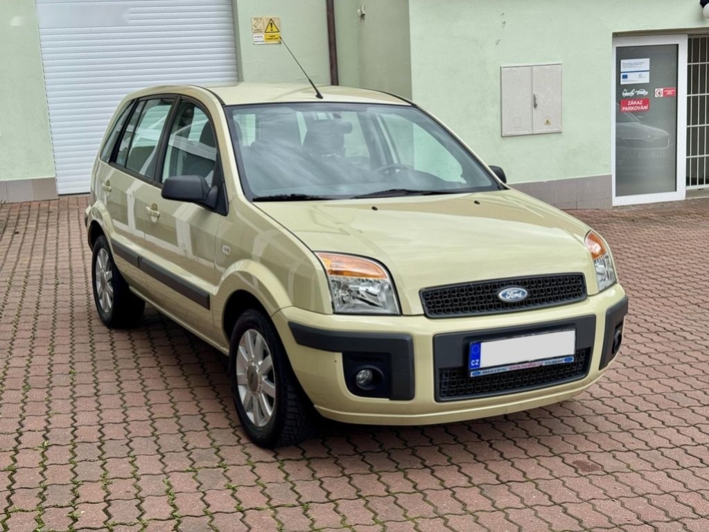 Ford Fusion,1.4i 59kW - 4