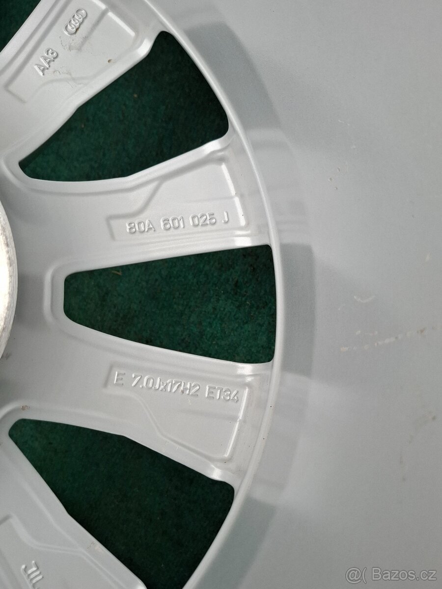 ZIMNÍ ALU SADA AUDI Q5 -- 235/65/R17" - 4