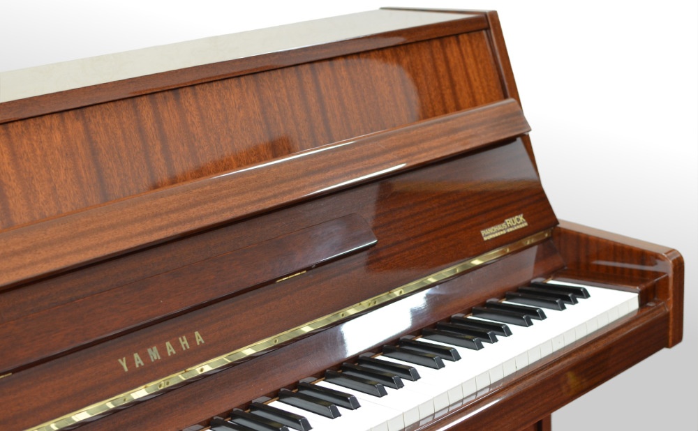 Piano Yamaha, mahagon lesk, se zárukou - 4