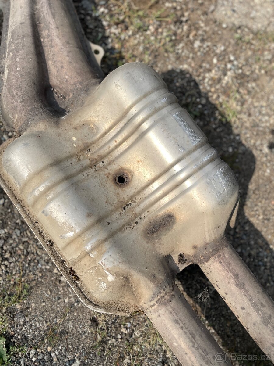 Vyfuk BMW E65 745i - 4