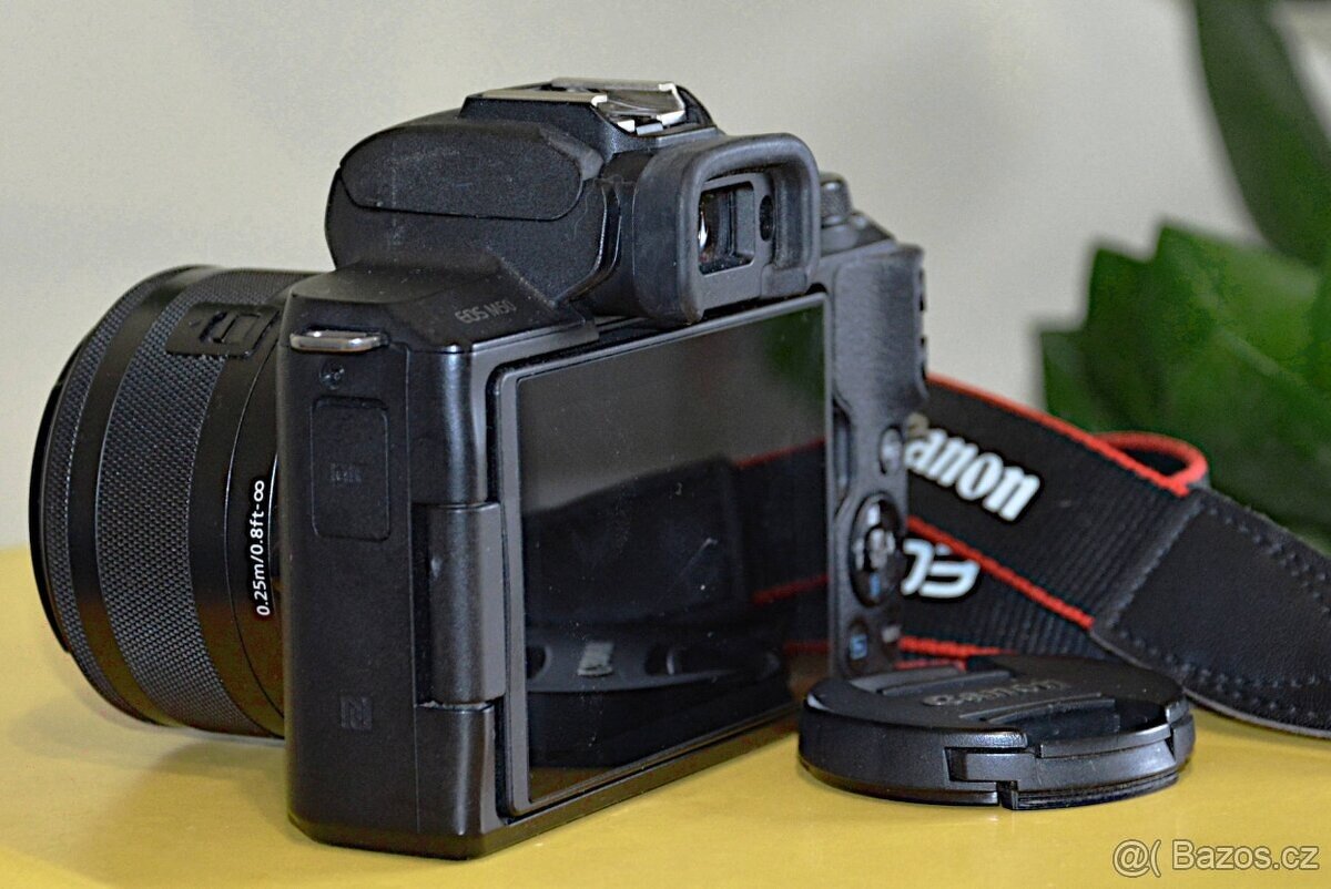 Canon EOS M50 - 4
