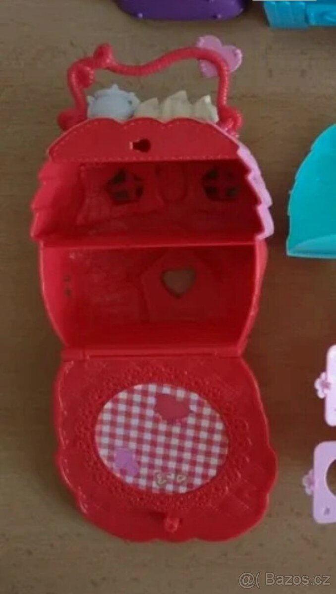 Domeček pro zvířátka mini panenky - 4