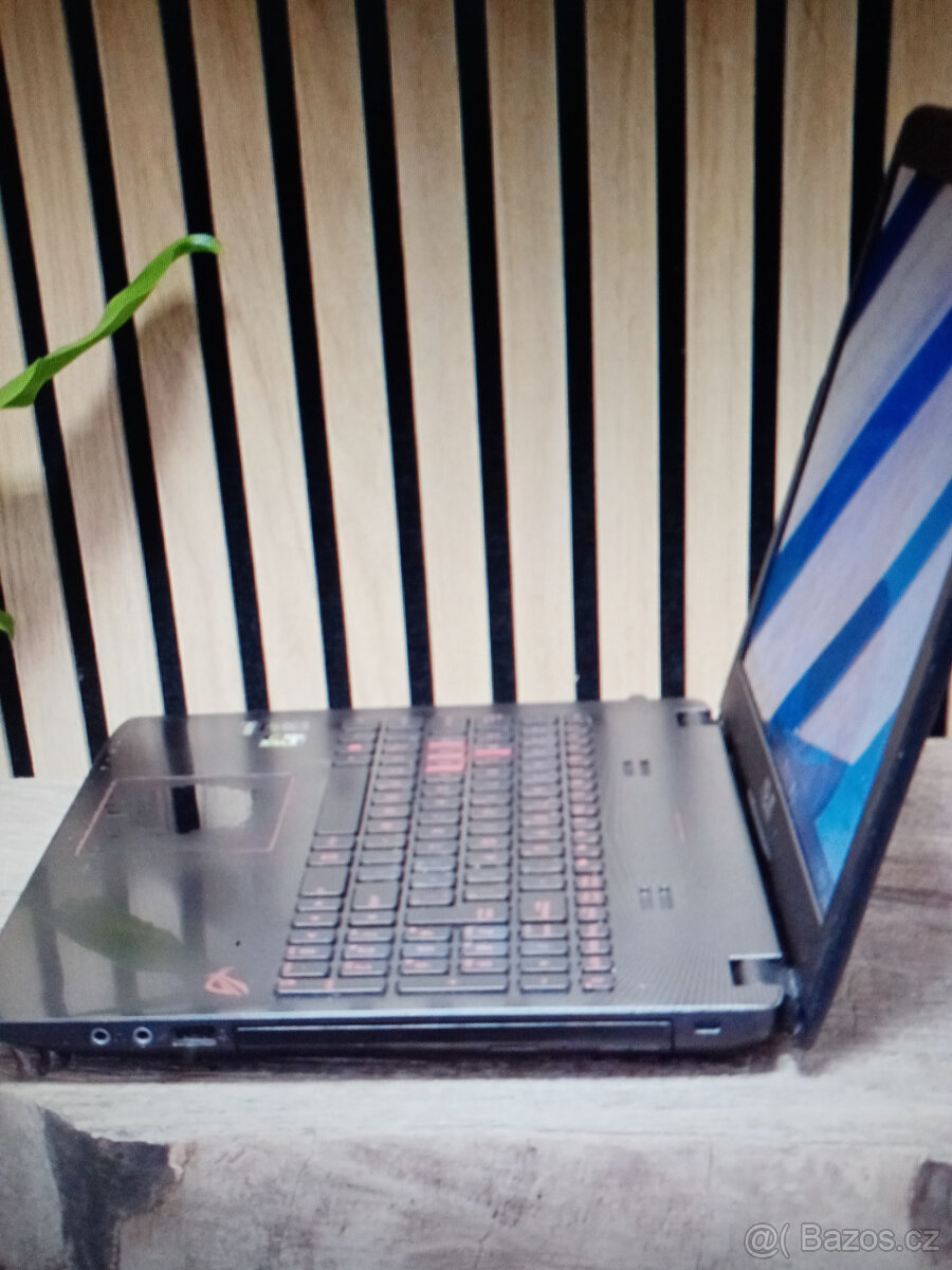 prodam Asus GL552J - 15.6"FHD, i5-4200H,GTX 950M, 16GB RAM, - 4