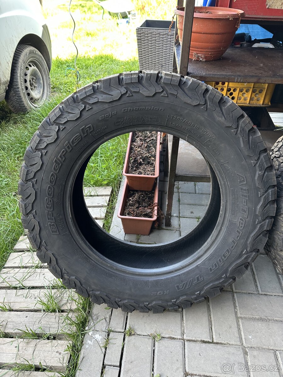 BFGoodrich All Terrain T/A KO2 265/60 R18