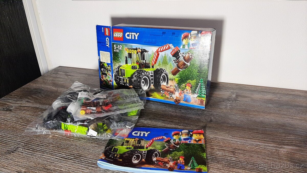 LEGO City - Lesní traktor 60181 - 4