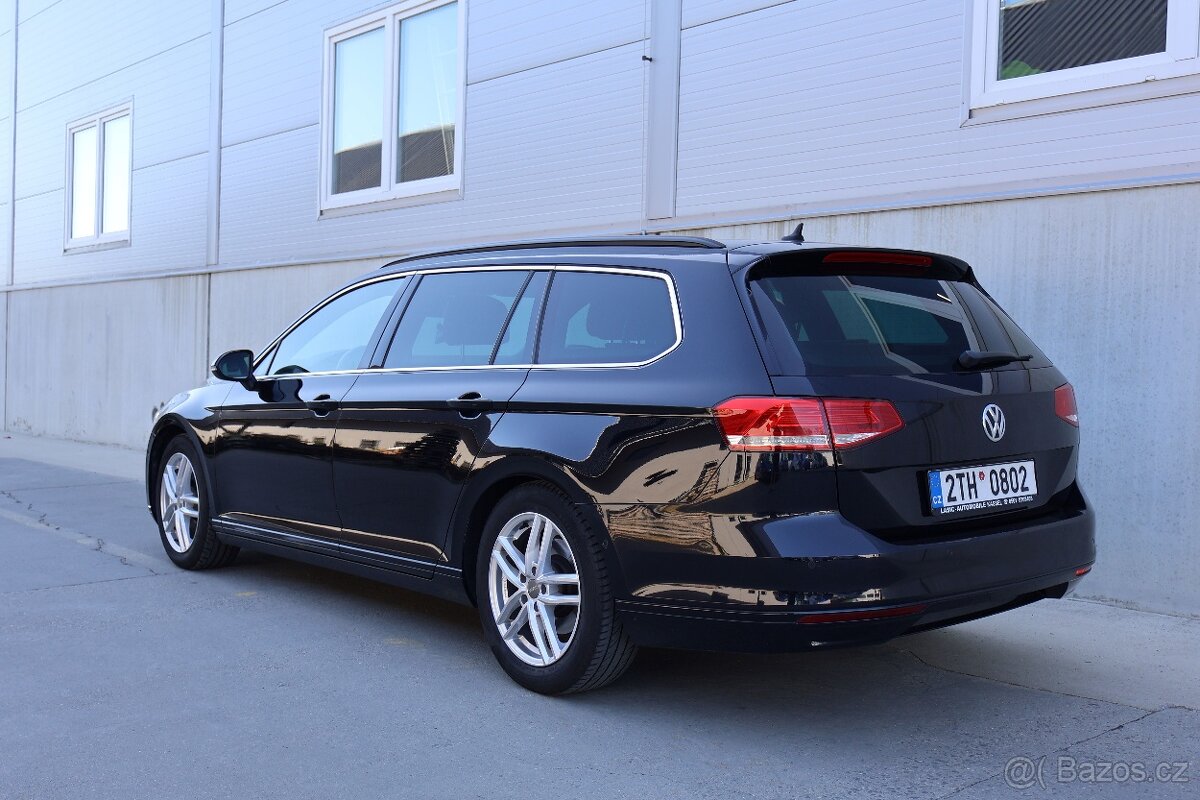 Volkswagen Passat, R-line/2.0 TDI/140kw/tažné zař - 4
