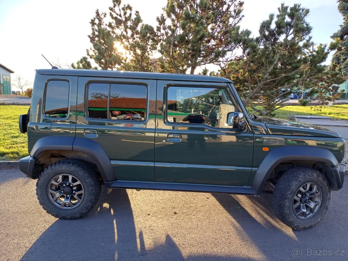 Suzuki Jimny 1,5 GLX-LONG, AUTOMAT, Předváděčka -5 720 km - 4