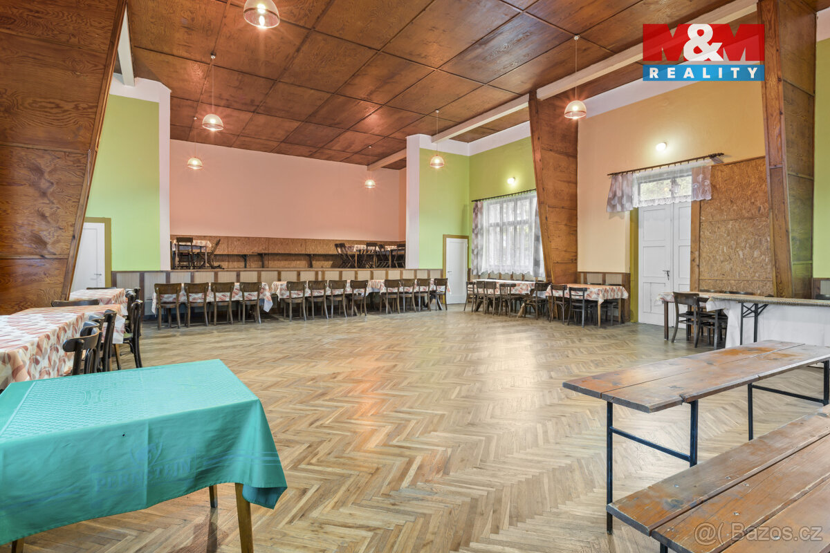 Prodej komerčního prostoru v Žlebských Chvalovicích - 4