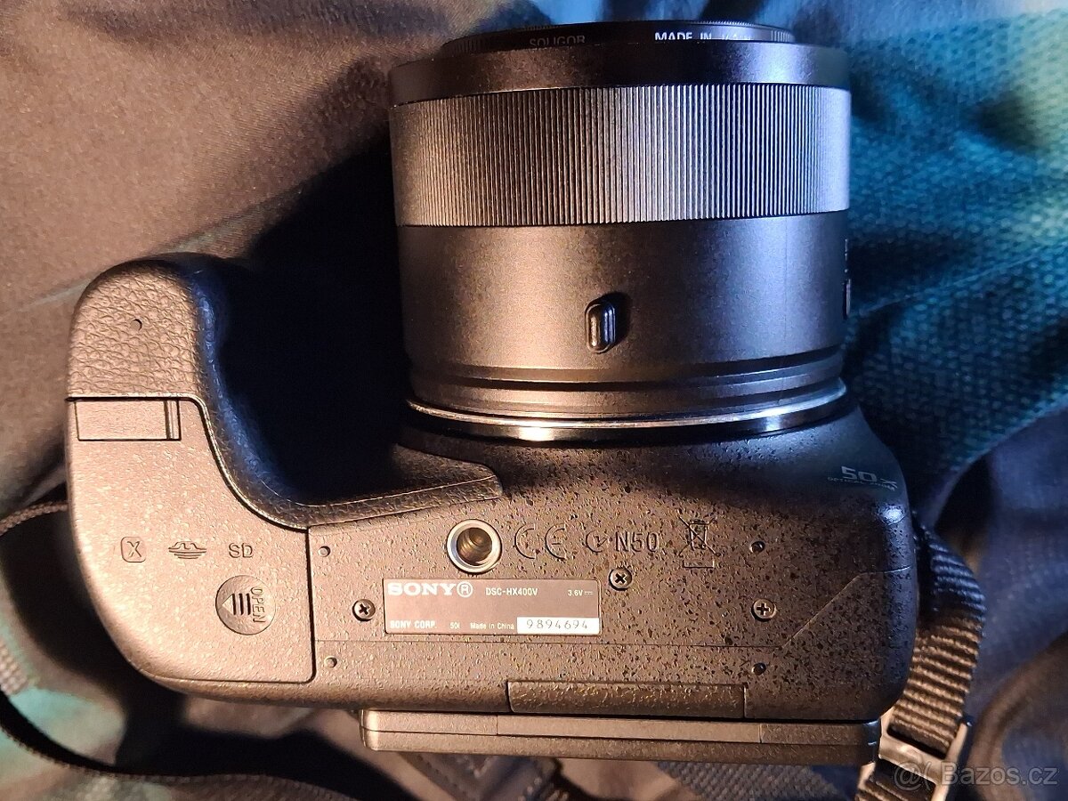 Sony CyberShot DSC-HX400V - 4