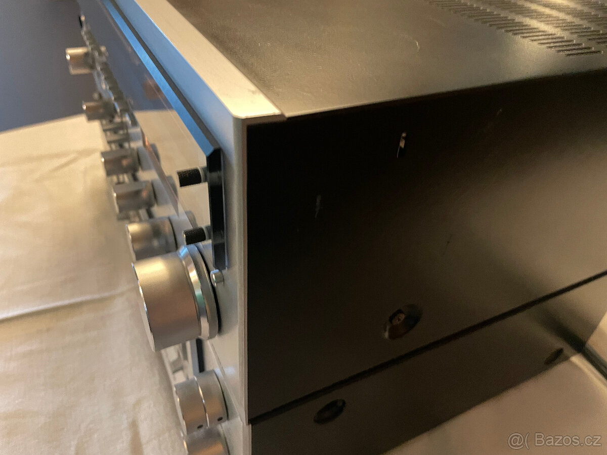 SESTAVU "AIWA" RECEIVER A TAPE DECK S D.O. - 4