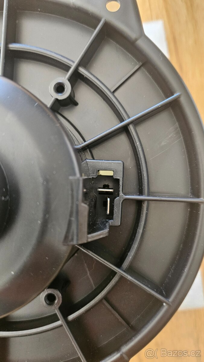 Motor ventilátoru Honda CR-V 02-06 - 4