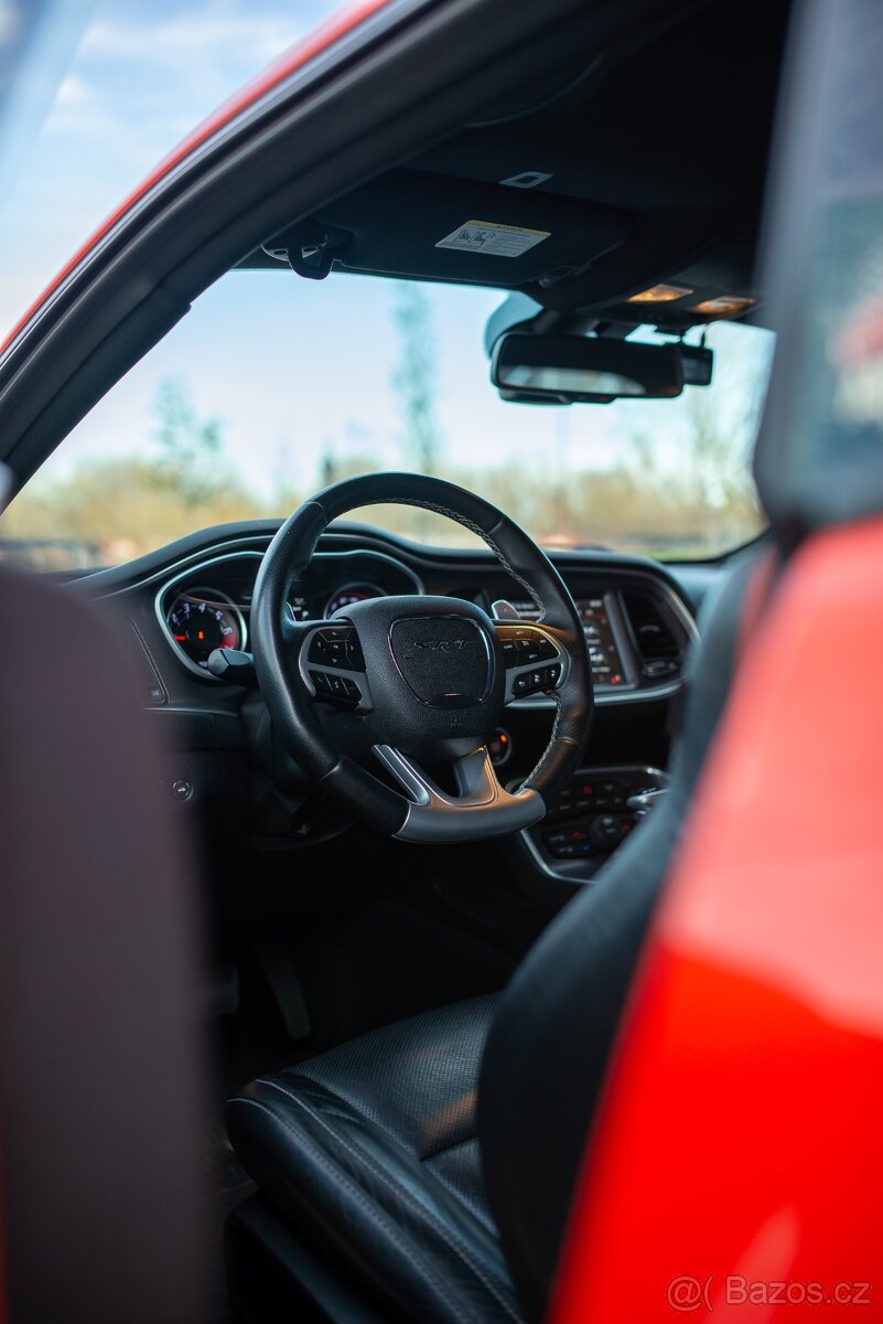 DODGE Challenger 6.4 SRT V8 HEMI - 4