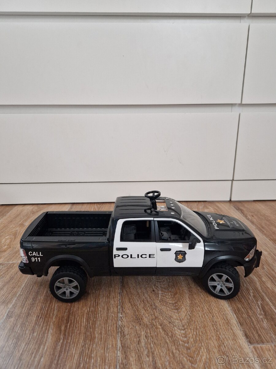 Bruder Policie auto - 4