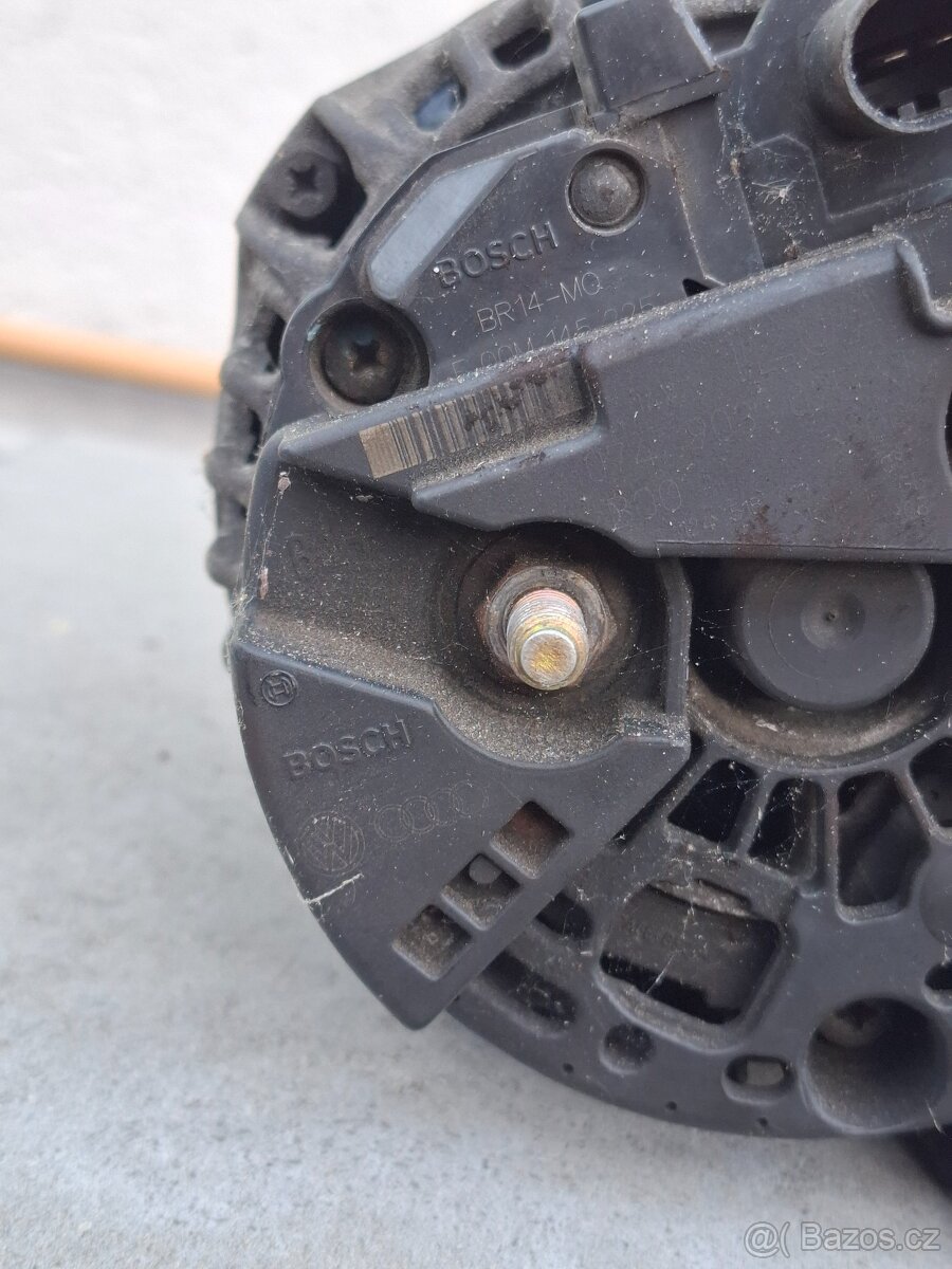 VW T4 Multivan 2.5 Tdi 111kW Alternátor - 4