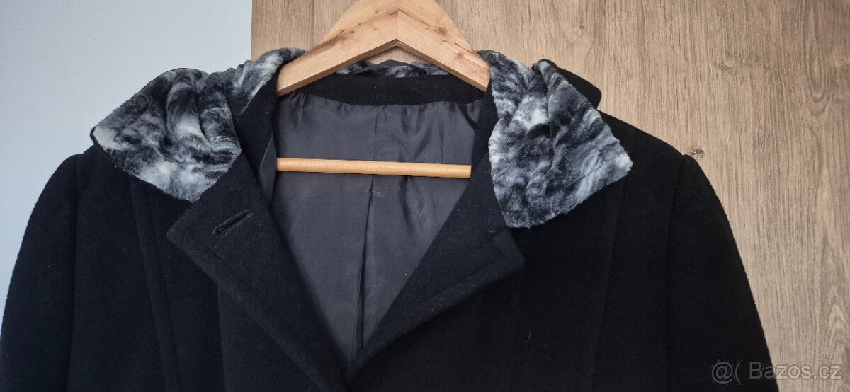 Dámský černý kabát - 4