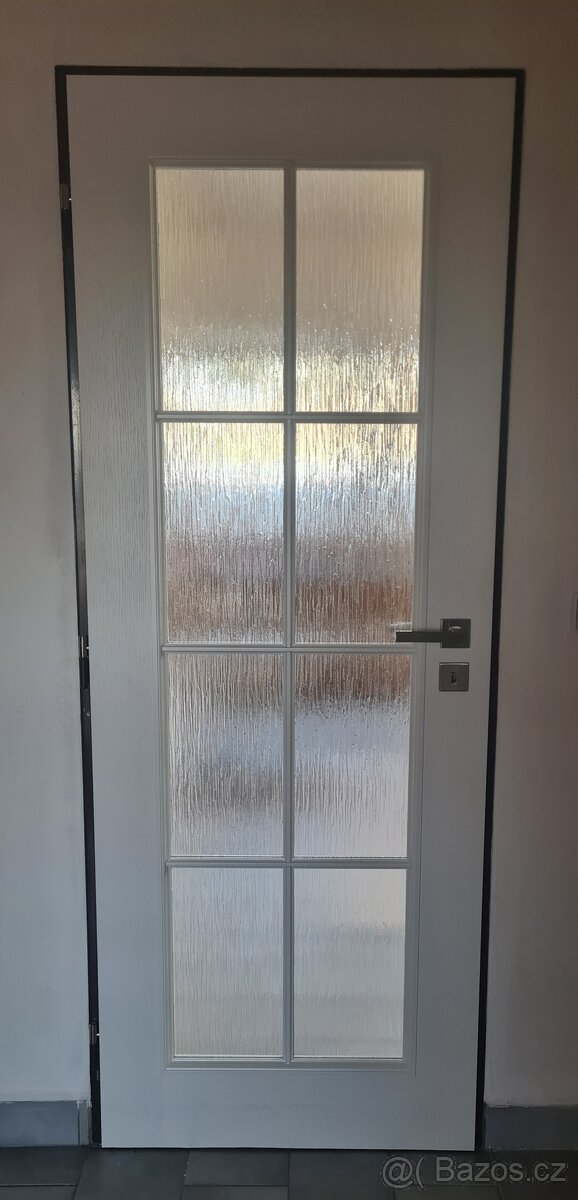 NOVĚ dveře Elida 70 pravé - 4