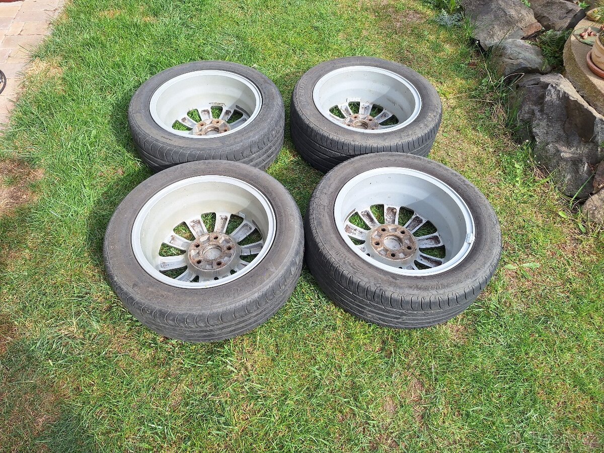 Kola Honda R16 - 4
