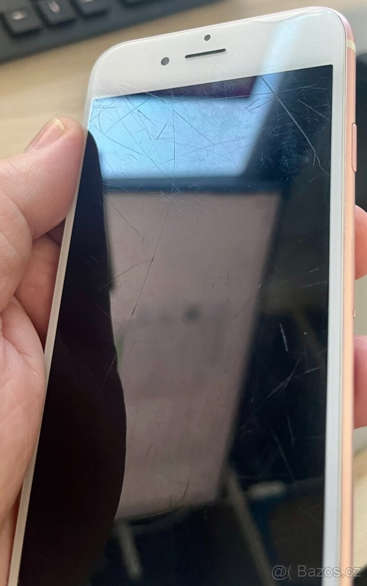 iPhone 6s 64 GB růžový - 4