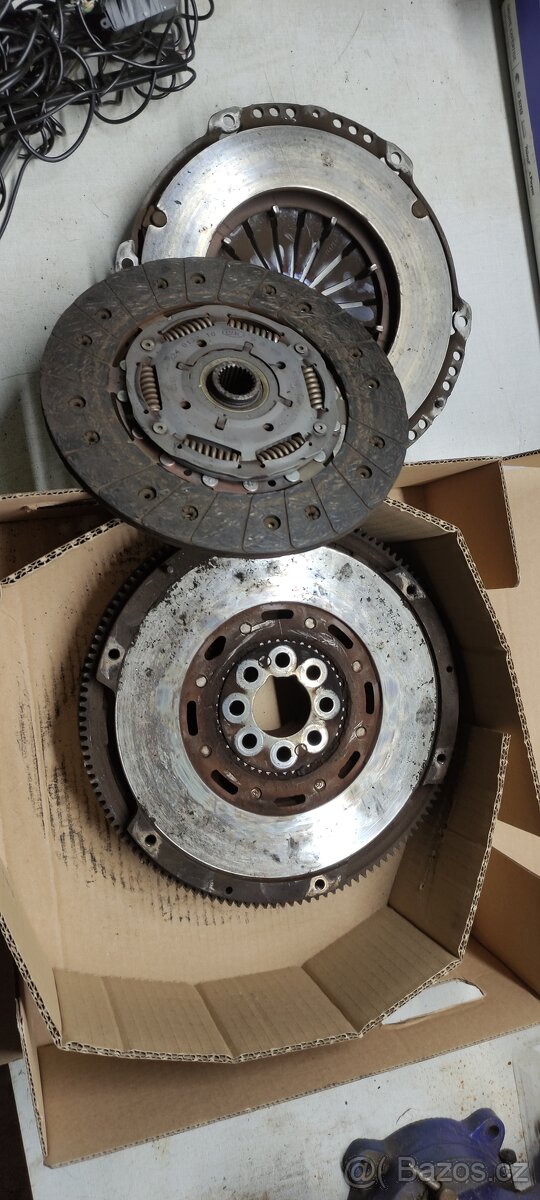 Spojka VW T4 1.9tdi - 4