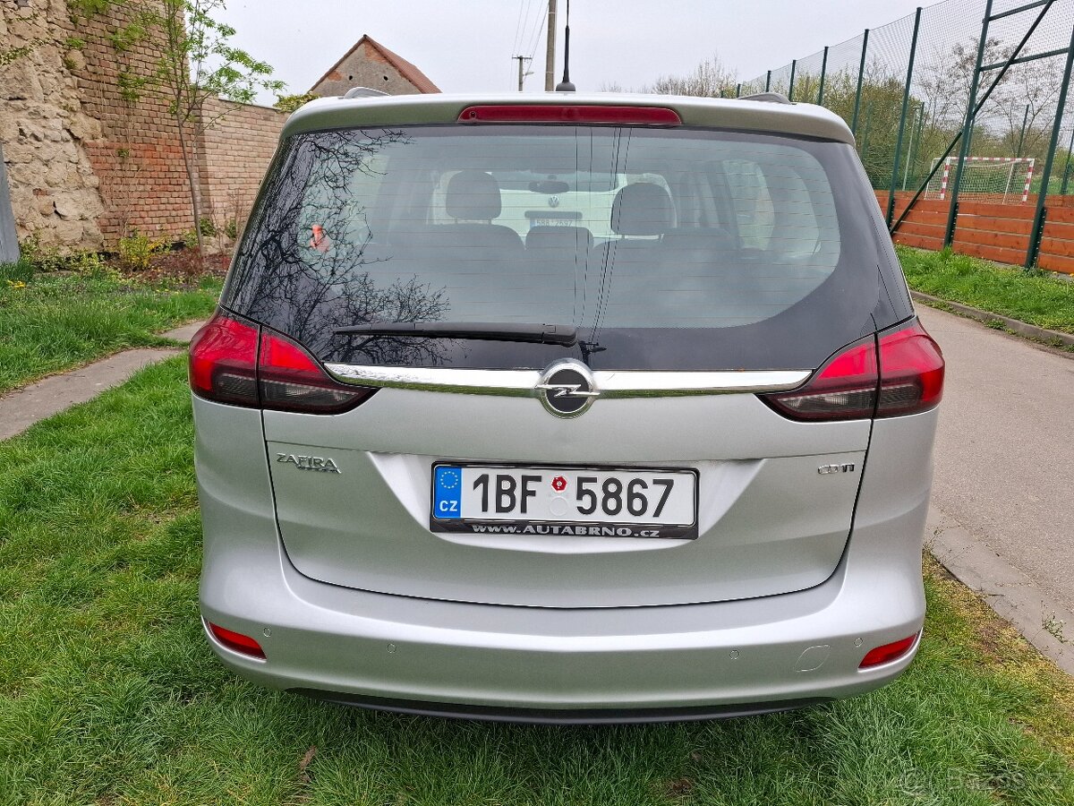 Opel Zafira Tourer - 4