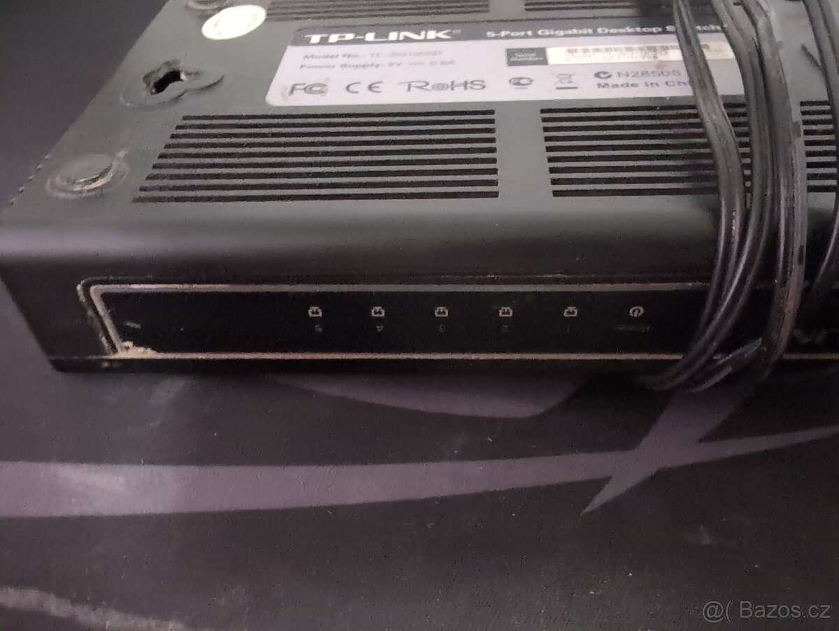 Switch TP-Link TL-SG1005D pětiportový gigabitový - 4