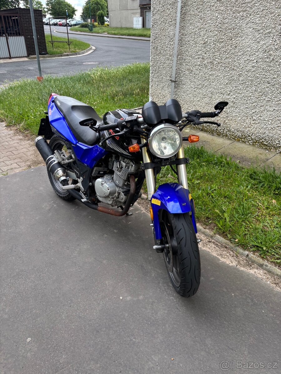 Yuki rs125 - 4