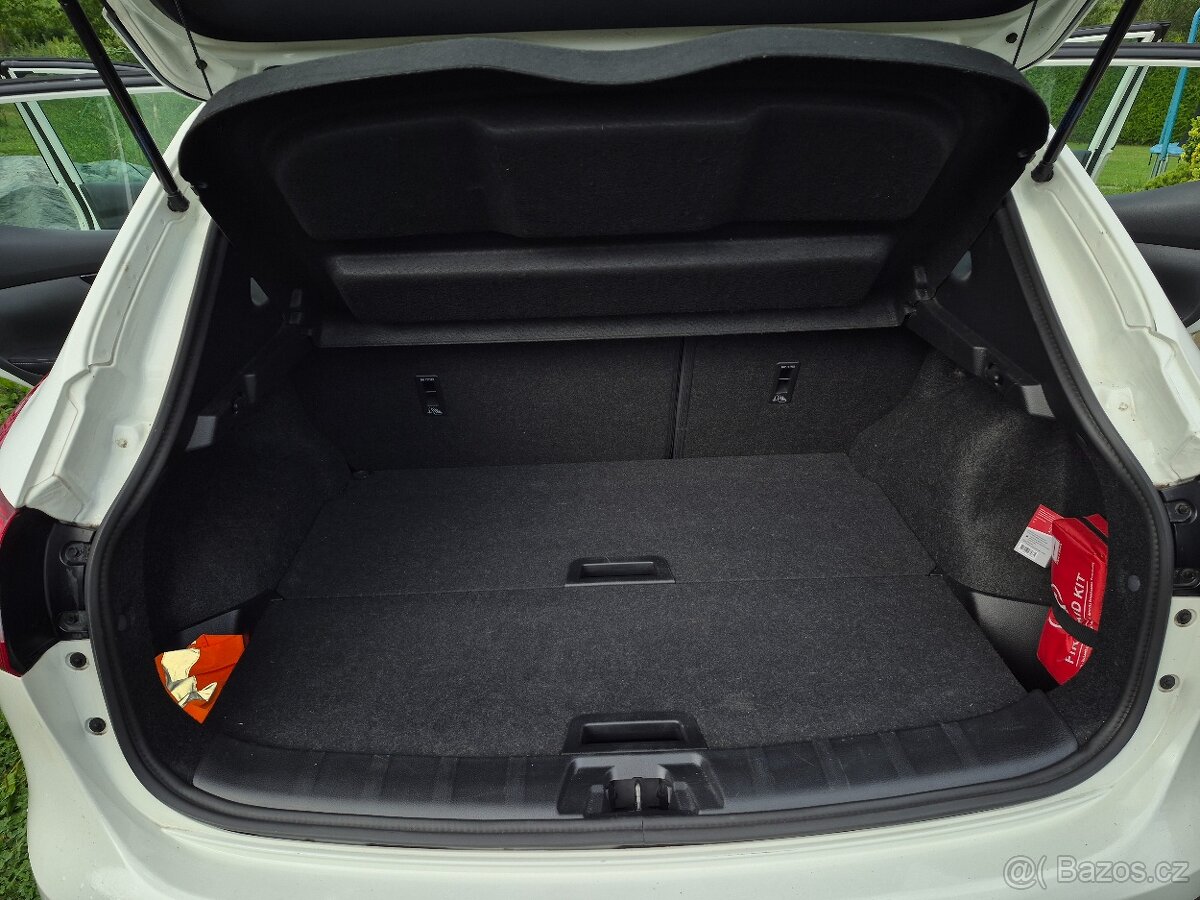 Nissan QASQAI 1.6 - 4