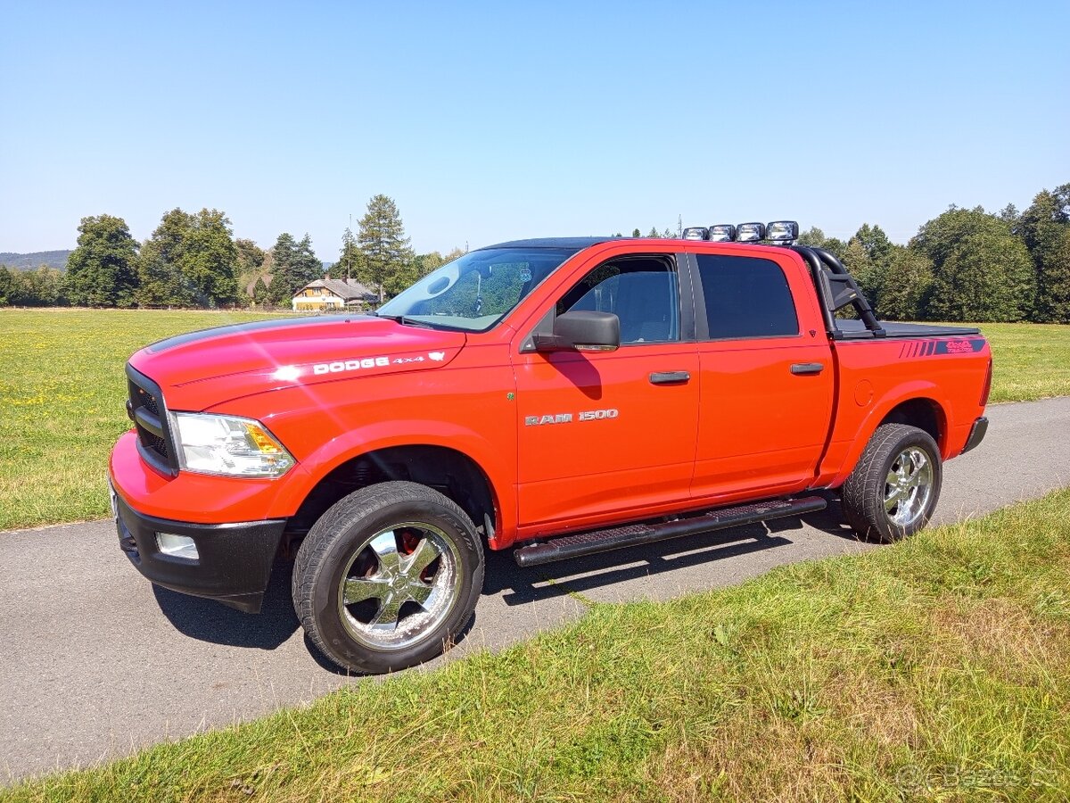 DODGE RAM 4.7I 4X4 VYMENA MOŽNÁ - 4