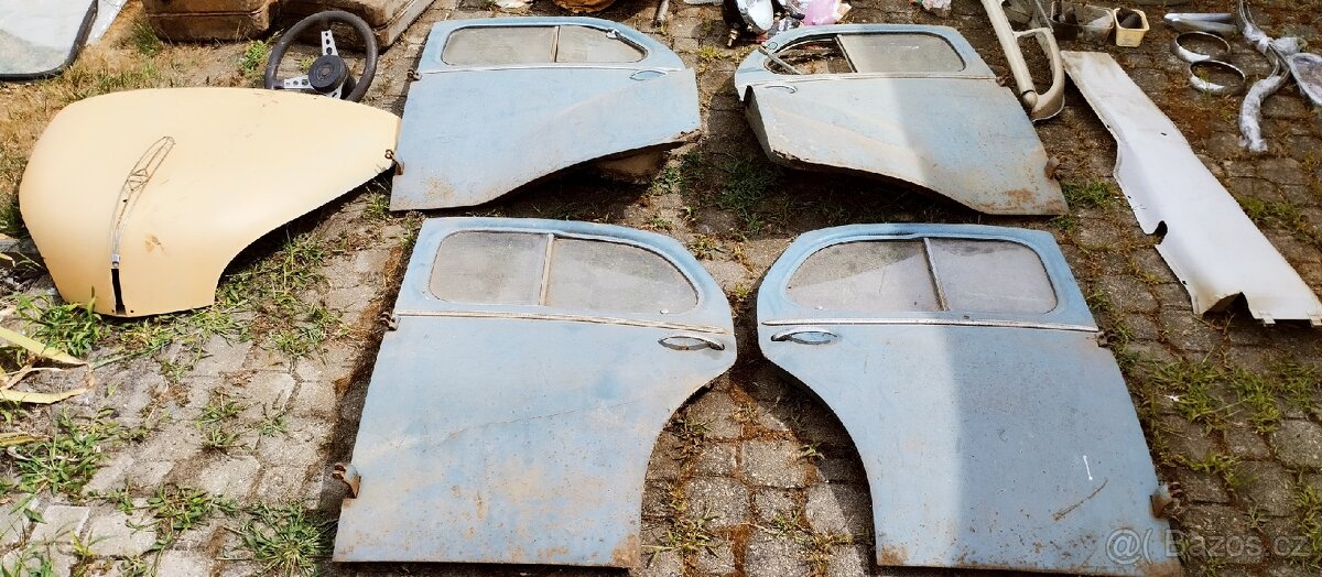 Díly na veterán Renault 4CV a KDF Kubelwagen - 4