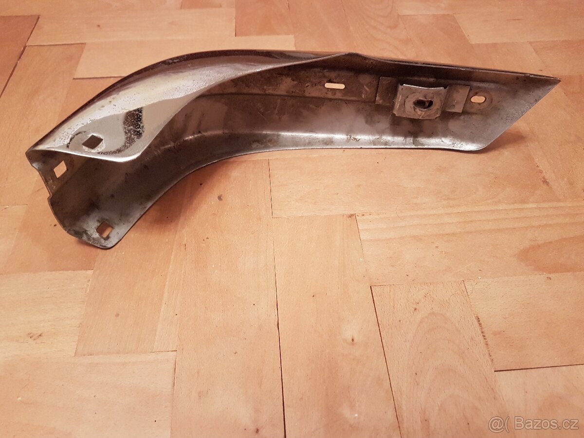 BMW e21 pravý roh předního nárazníku - 4