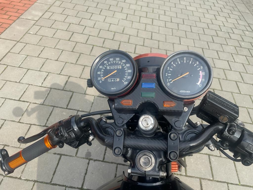 Café racer Yamaha XJ 650 - 4