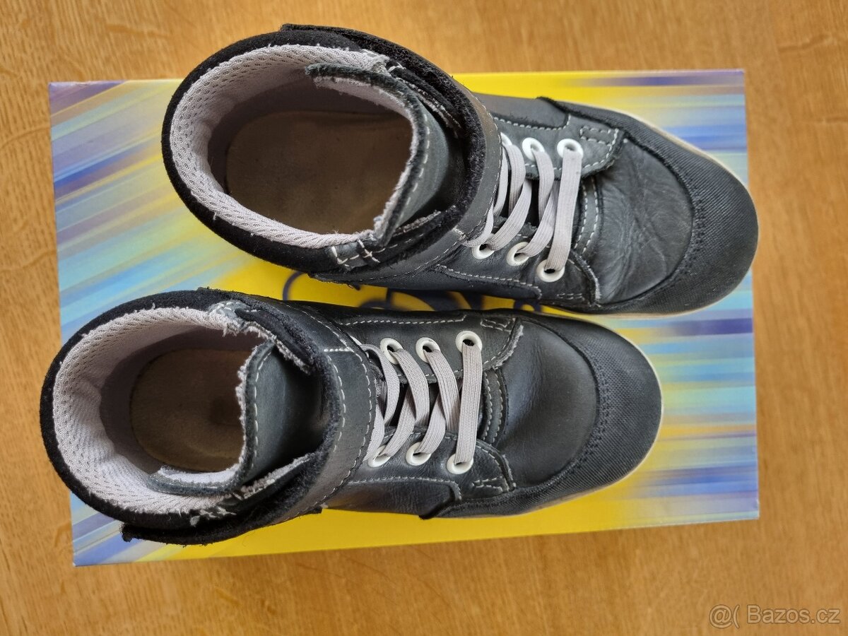 Barefoot boty Jonap 028 M černé celoroční kotníkové s hvězdo - 4