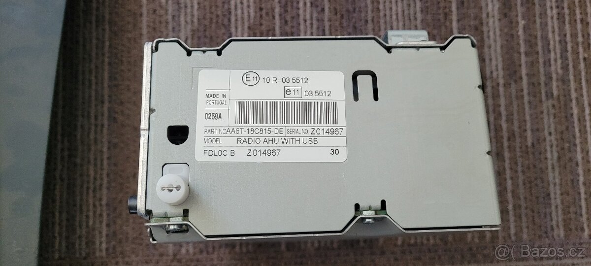 Ford Fiesta mk6 2008-14 sada rádio počítač kryty - 4