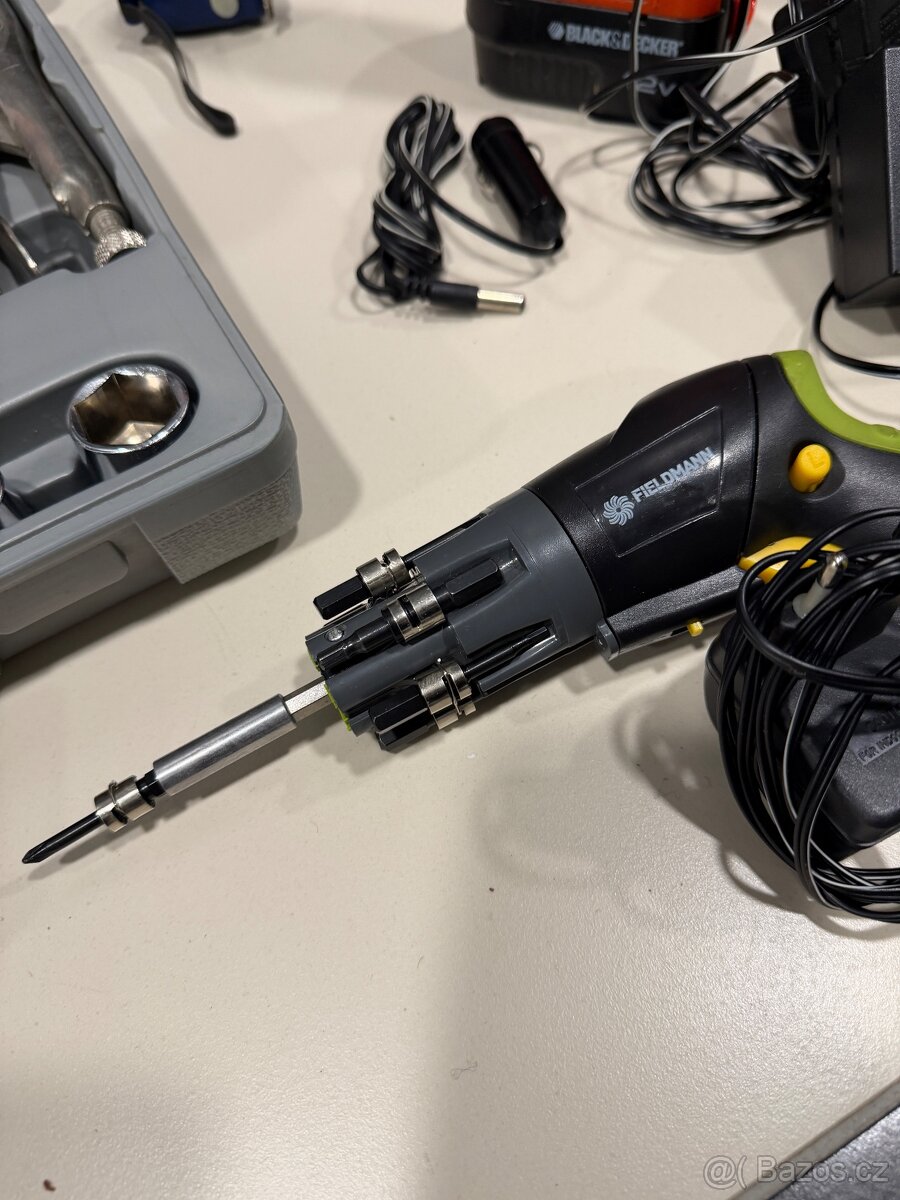 NÁŘADÍ: kufřík s nářadím + aku šroubovák a vrtačka - 4