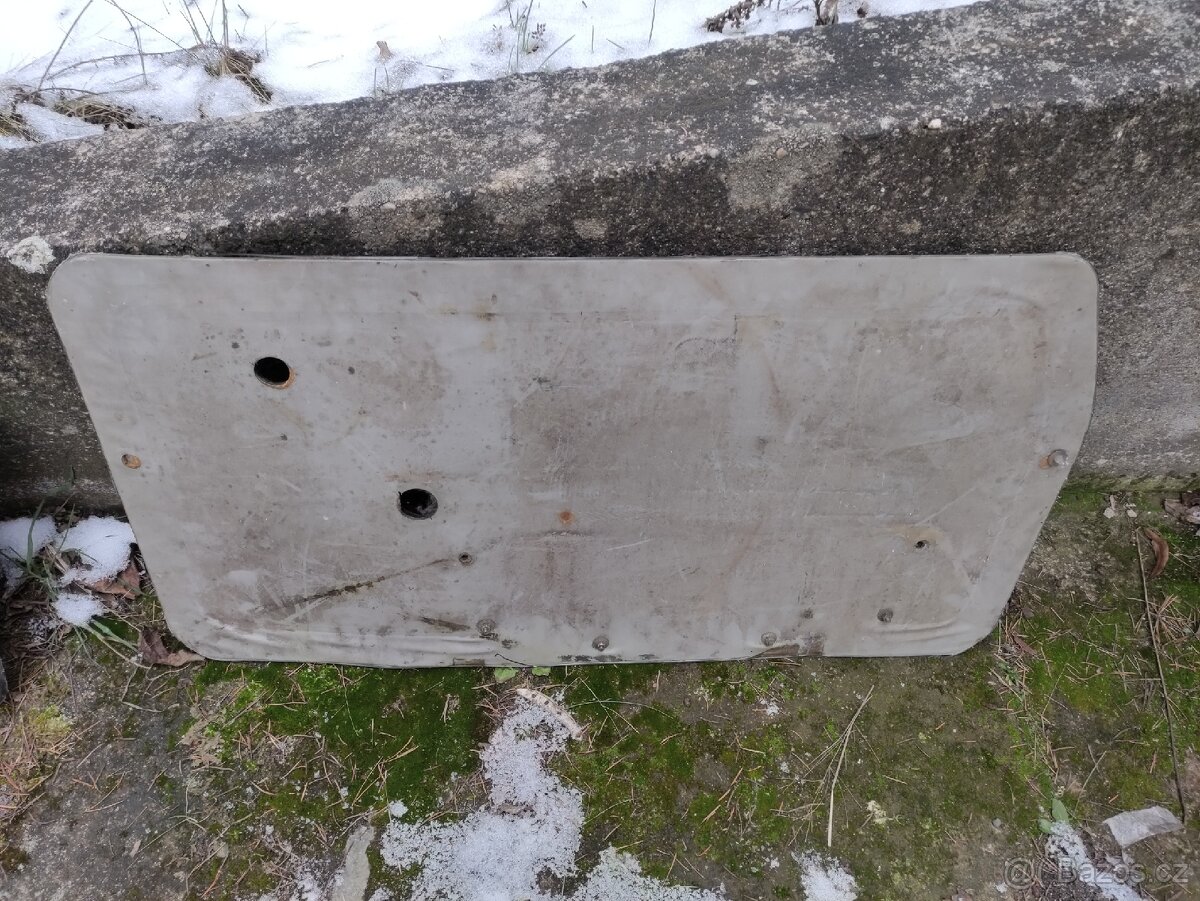 Tapecírunky dveří na Malucha - 4