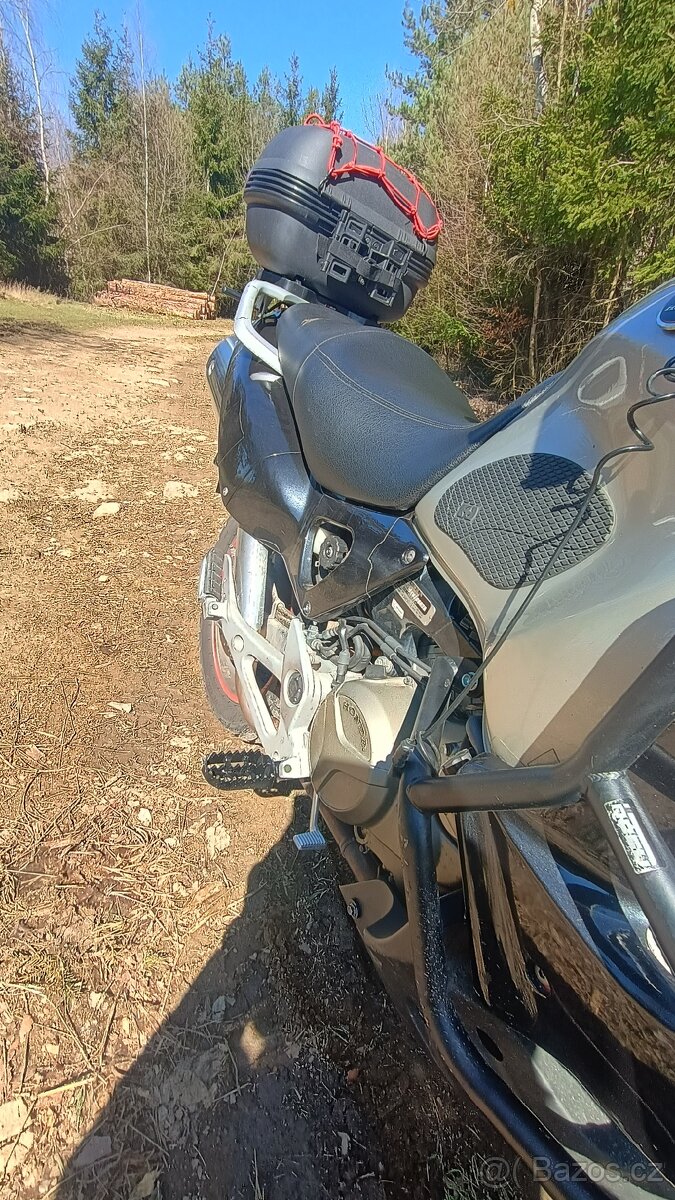 Honda Varadero krásná - 4