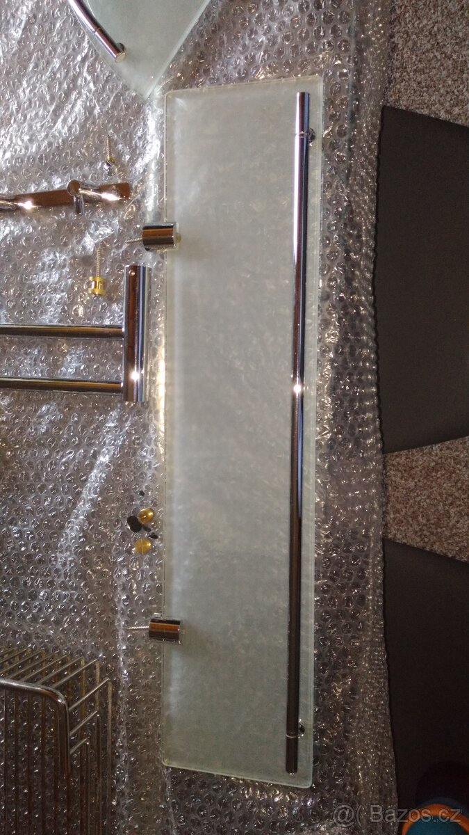 Koupelnové doplňky - 4