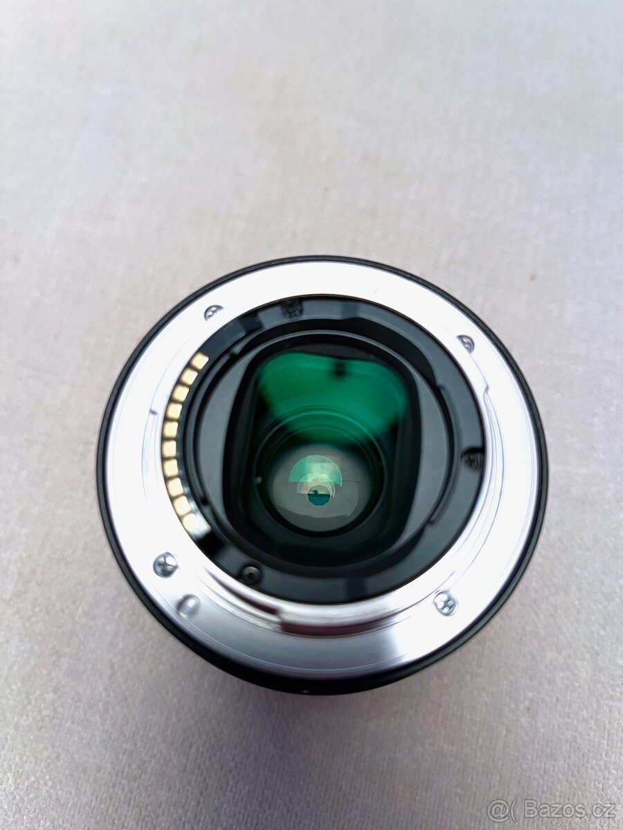 Objektiv Sony FE 35mm f/1.8 - 4