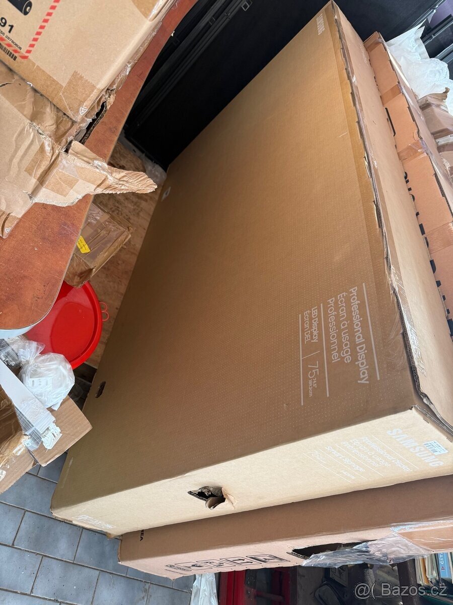 Samsung QB75B 75ˇ 4K - 4