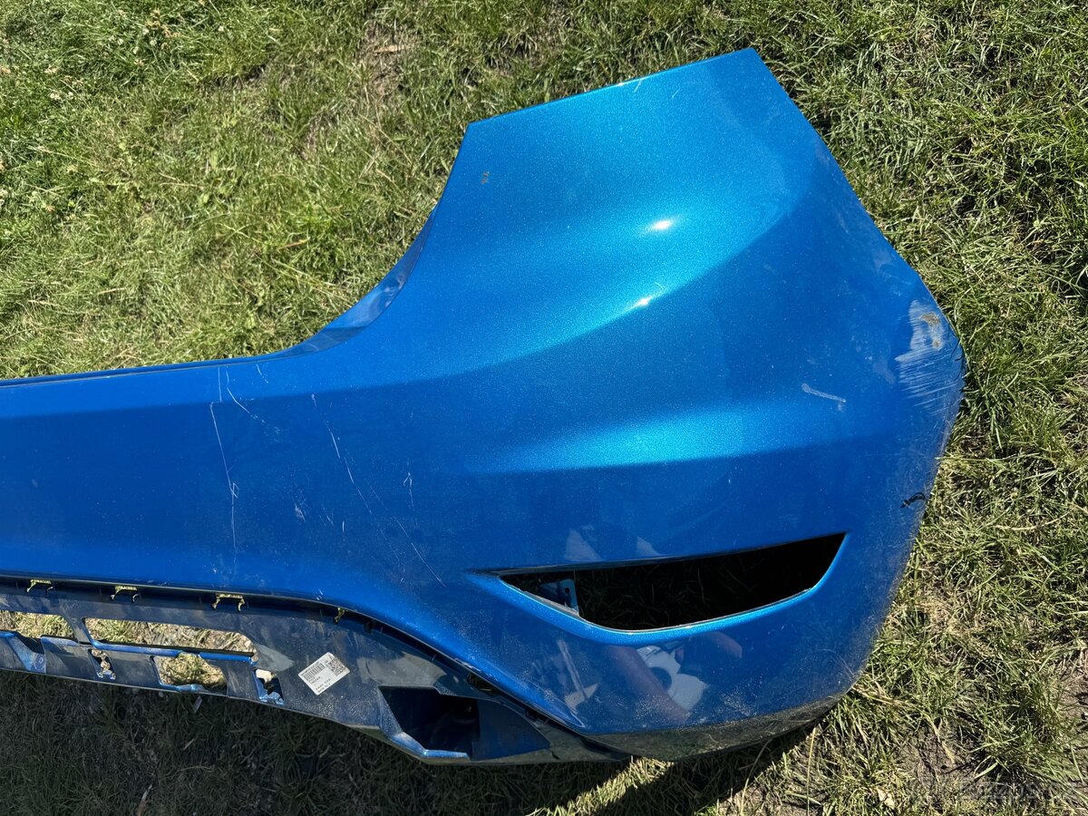 Zadní nárazník Ford Fiesta MK7 - 4