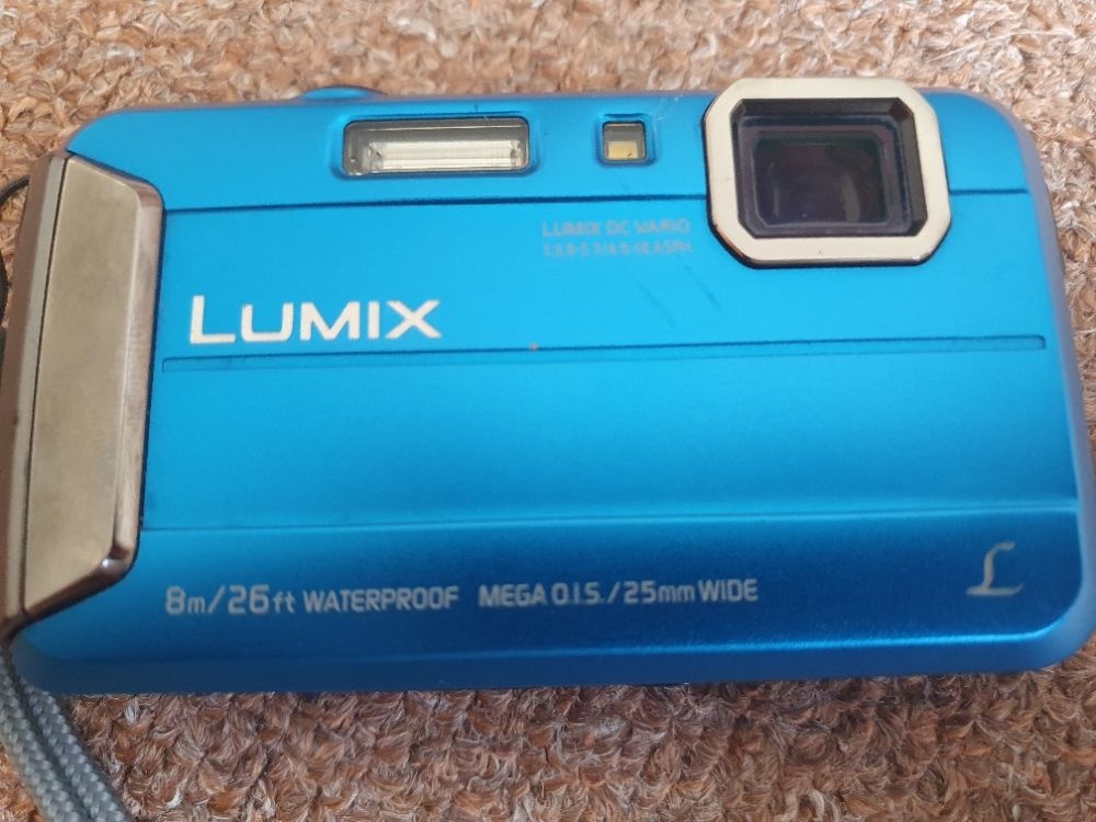 PANASONIC Lumix DMC-FT25 + FT30 - NEFUNKČNÍ - 4