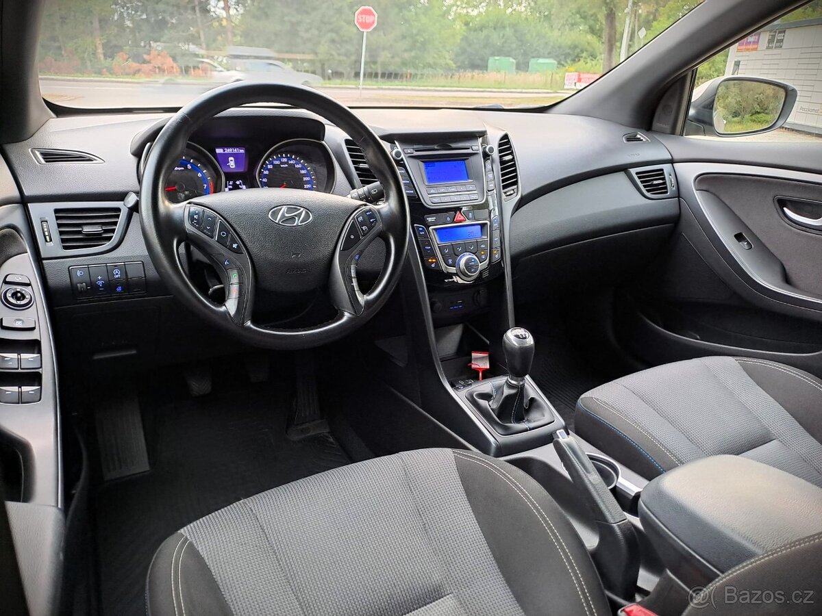 I30 1.6 BENZIN 135KM weekend go 249tkm - 4