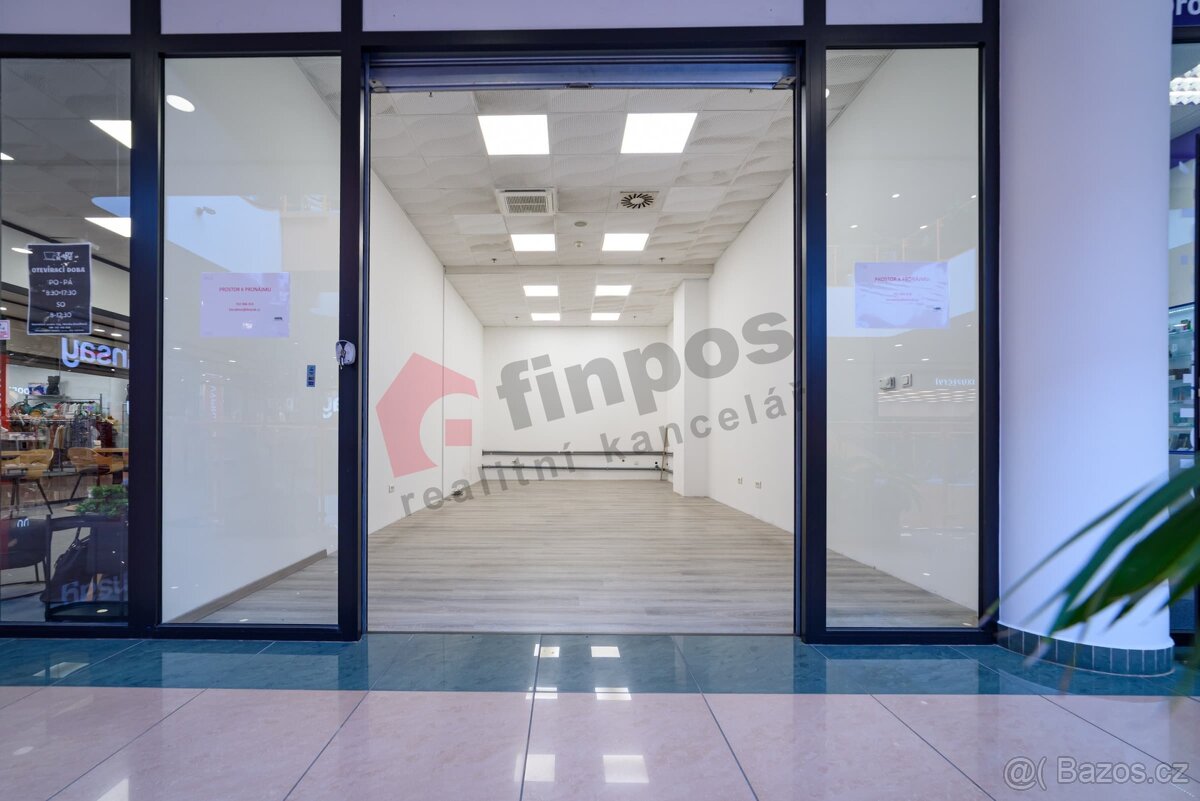 Obchodní prostor 37 m² v OD Dvořák, Tábor - 4