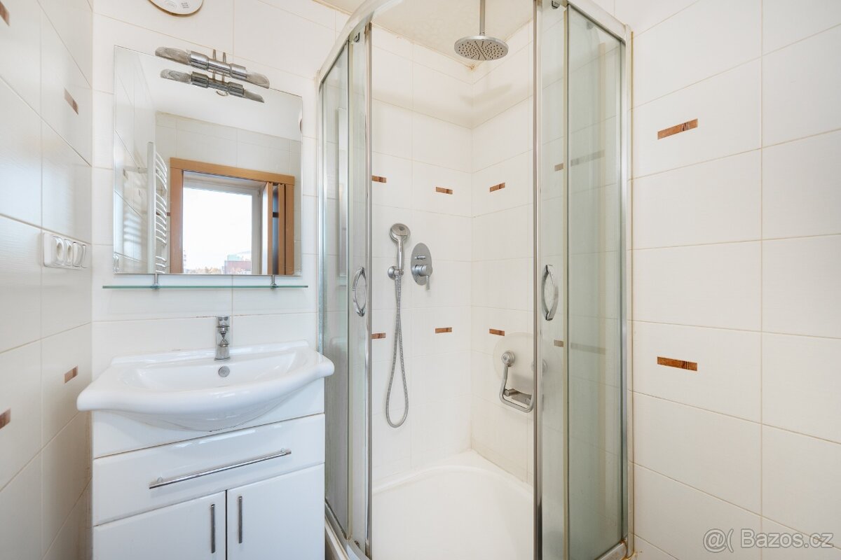 Prodej bytu 3+1 Obchodní, Otrokovice - 4