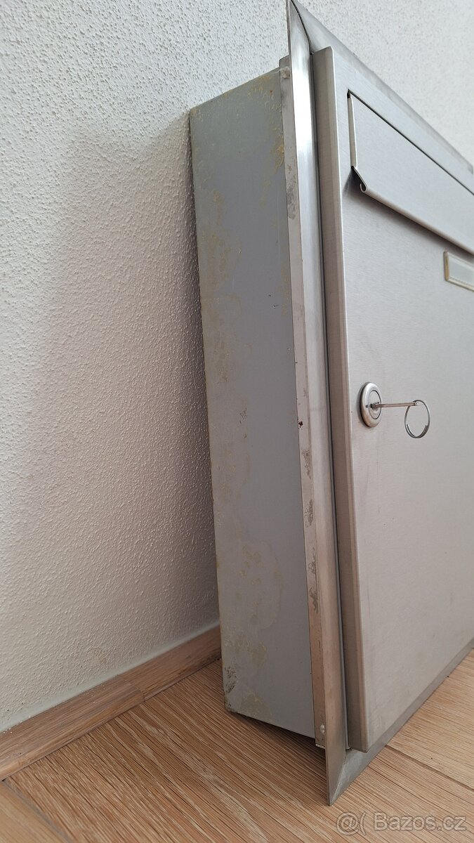 Poštovní schránka zn.DOLS - 4