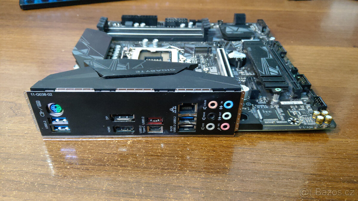 Gigabite Z490M GAMING X - 4