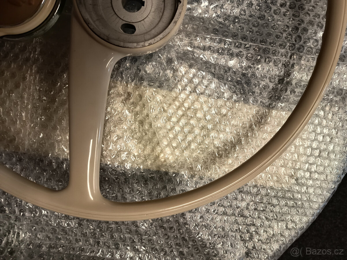 Volant Š450, Spartak - 4