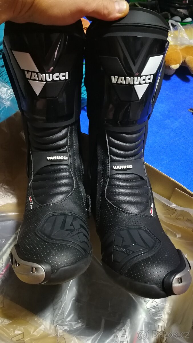 VANUCCI RV5 PRO AIR Ve vel:44 Nove - 4