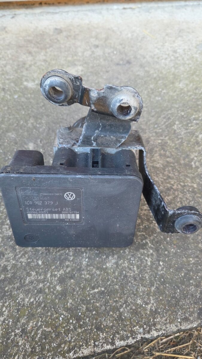 Řídící jednotka ABS - 4